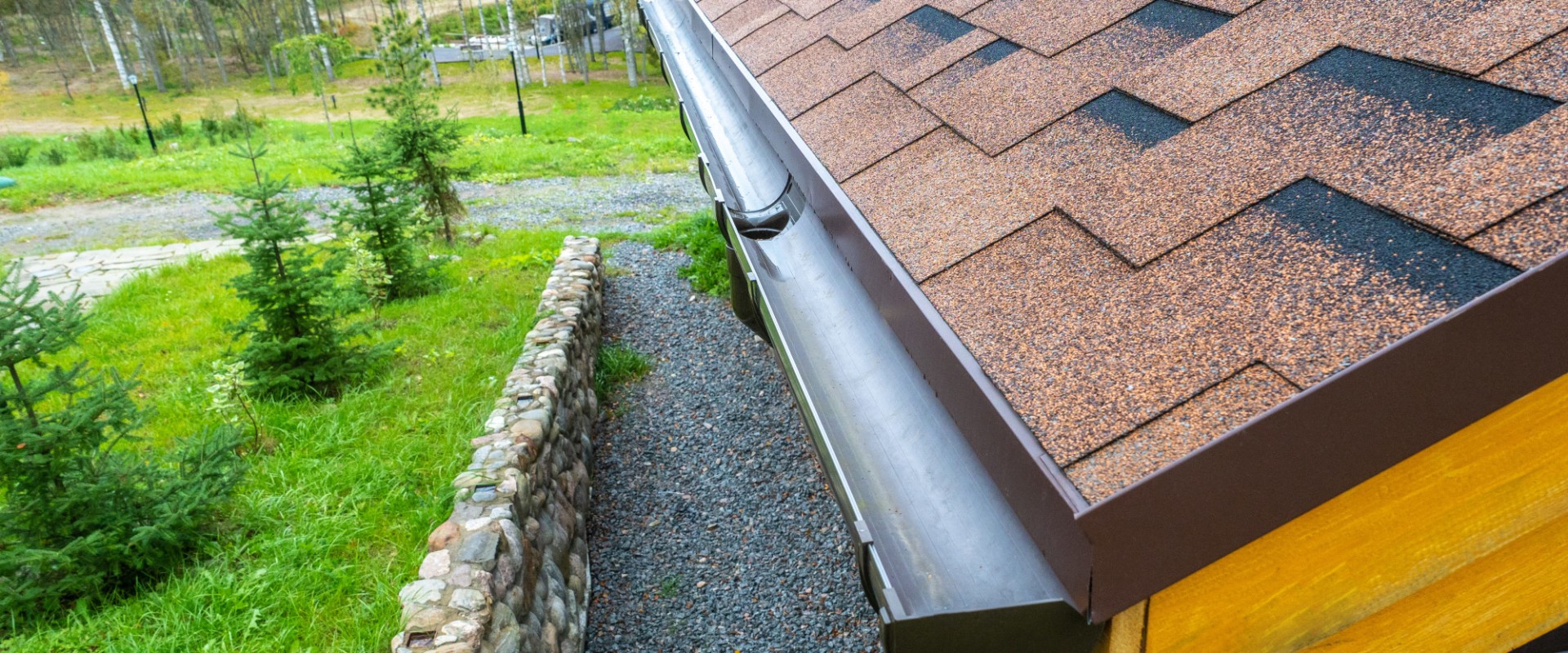 Are seamless gutters really better?